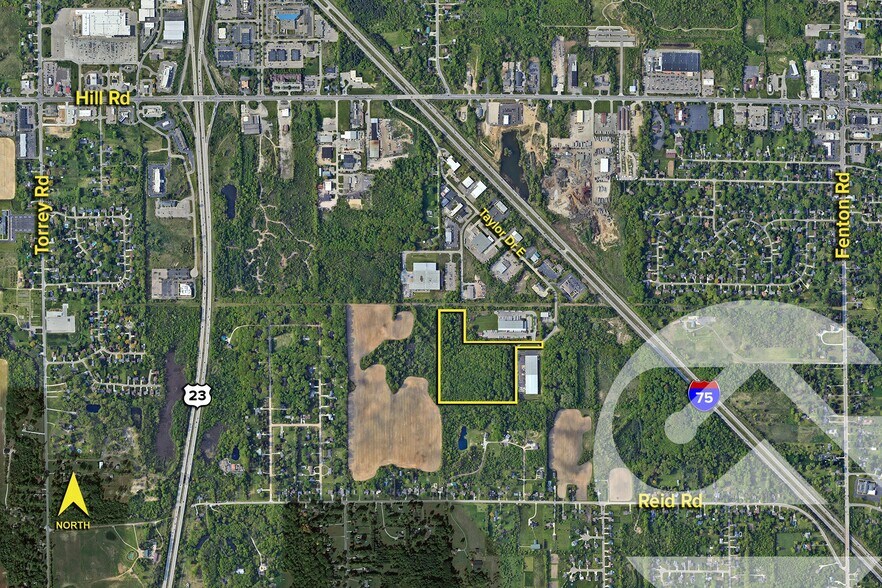 Taylor Dr, Flint, MI à vendre - Photo de l’immeuble – Image 1 sur 1