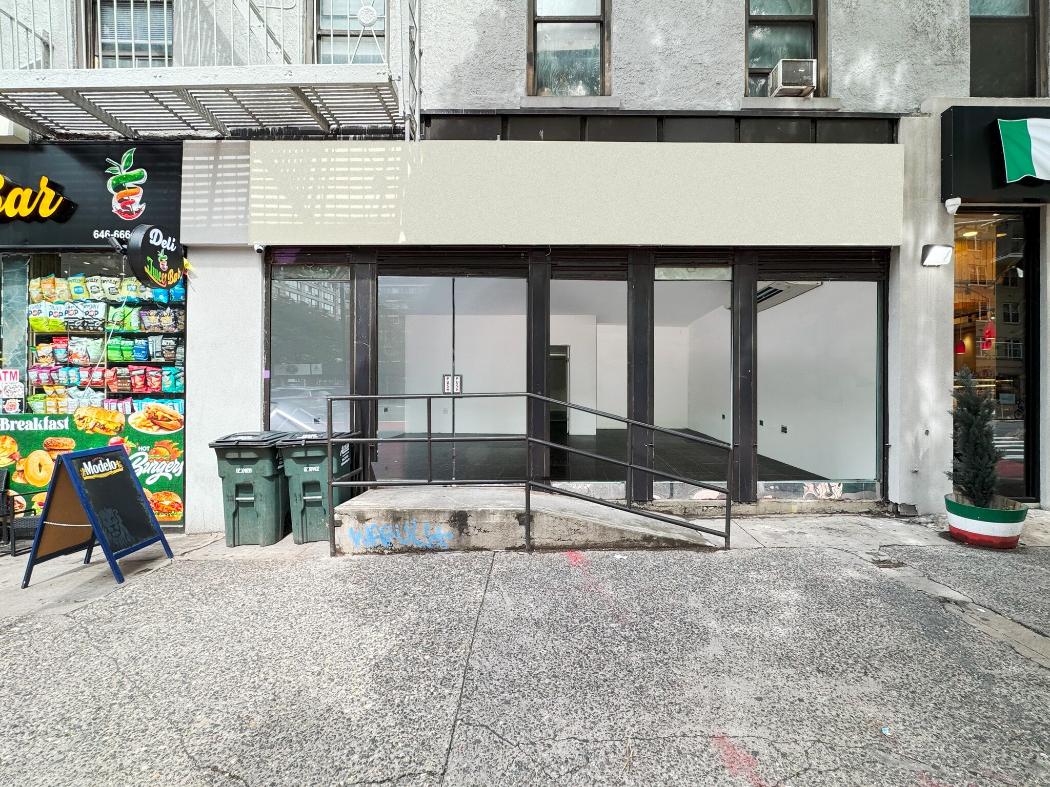 240 E 24th St, New York, NY à louer Autre– Image 1 sur 3
