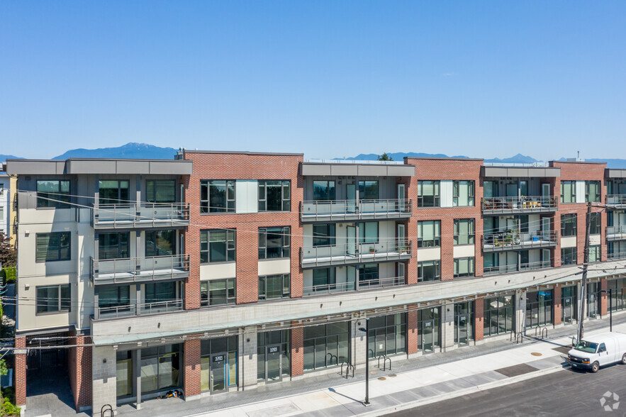 5325 Lane St, Burnaby, BC à vendre - Photo de l’immeuble – Image 3 sur 3