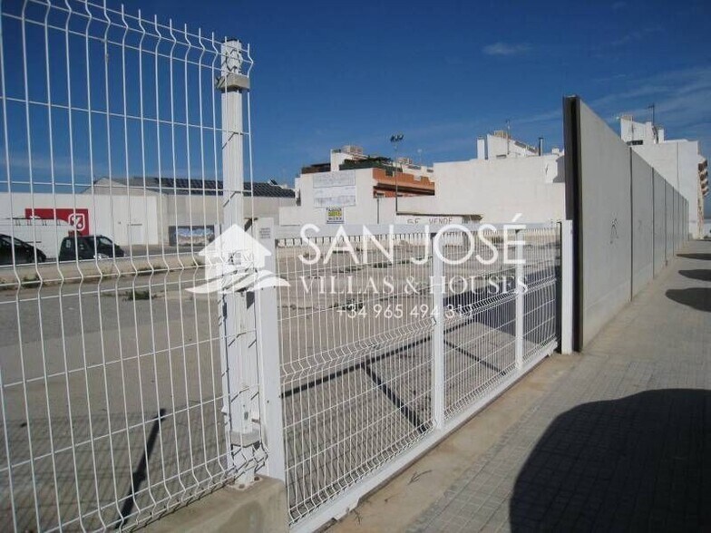 Terrain dans Aspe, Alicante à louer - Photo de l’immeuble – Image 3 sur 7