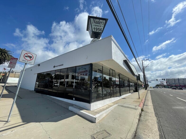 3301 E Pacific Coast Hwy, Signal Hill, CA à vendre - Photo de l’immeuble – Image 2 sur 5