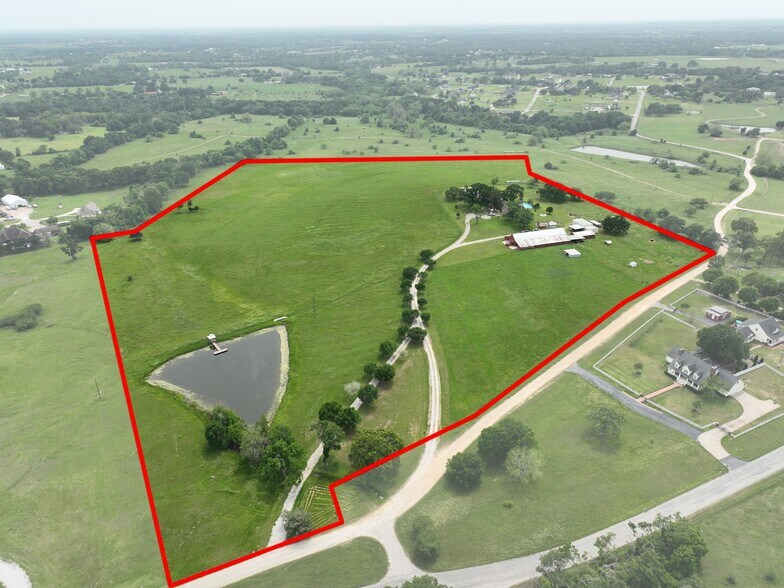 2575 Old Mill Creek Rd, Brenham, TX à vendre - Aérien – Image 1 sur 48