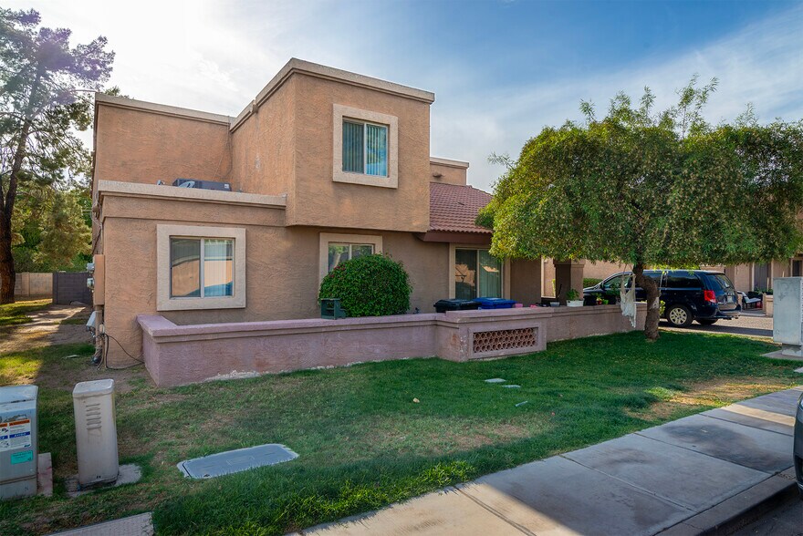 924 N Revere St, Mesa, AZ à vendre - Photo de l’immeuble – Image 2 sur 13