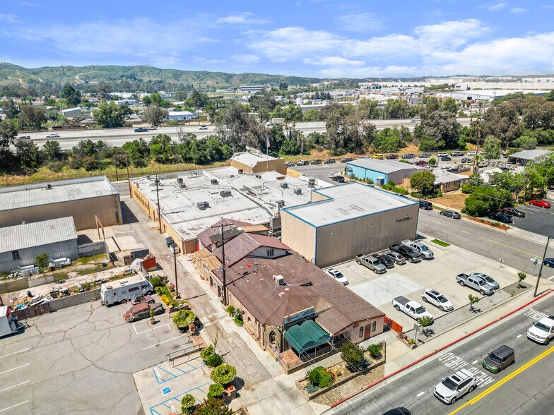 249 W 6th St, Beaumont, CA à vendre - Photo de l’immeuble – Image 3 sur 14