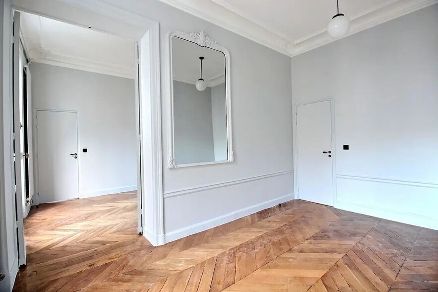 17 Boulevard Malesherbes, Paris à louer - Photo de l’immeuble – Image 3 sur 7