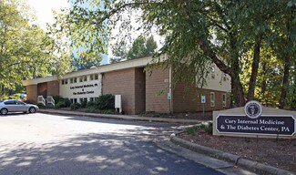 Plus de détails pour 103 Baines Ct, Cary, NC - Bureau/Médical à louer