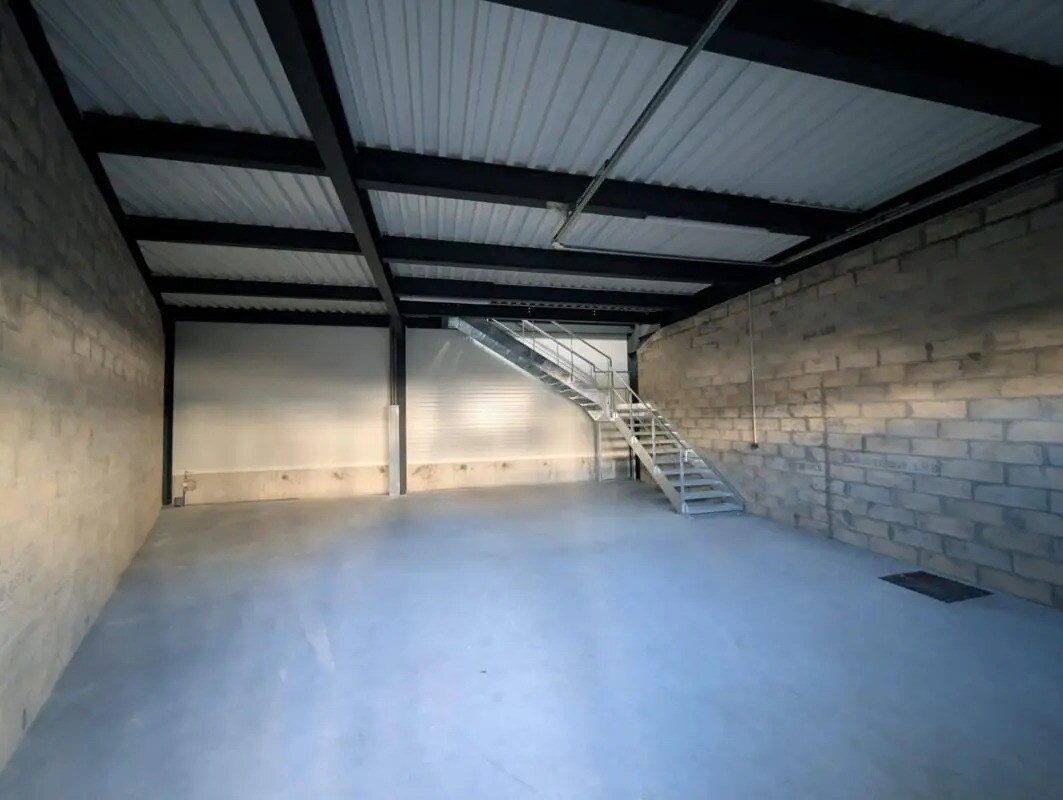 3-7 Rue Des Carrières, Épinay-sur-Seine à louer Photo de l’immeuble– Image 1 sur 6