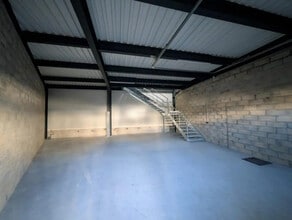 3-7 Rue Des Carrières, Épinay-sur-Seine à louer Photo de l’immeuble– Image 1 sur 6