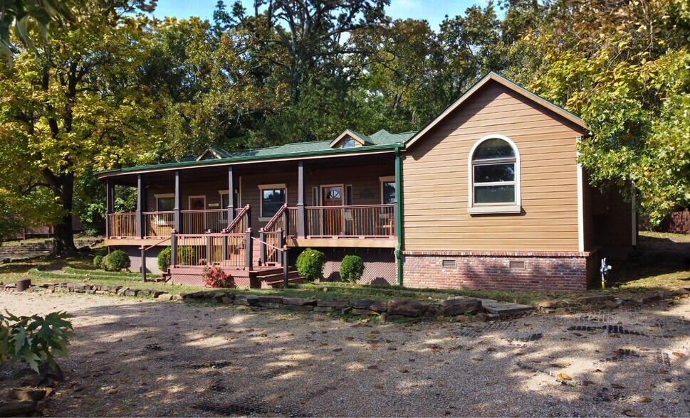 2405 N Old Wire Rd, Fayetteville, AR à vendre - Photo de l’immeuble – Image 1 sur 7