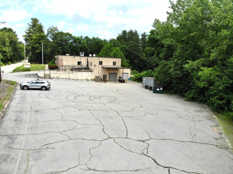 44 Southbridge Rd, Dudley, MA à vendre - Photo de l’immeuble – Image 2 sur 34