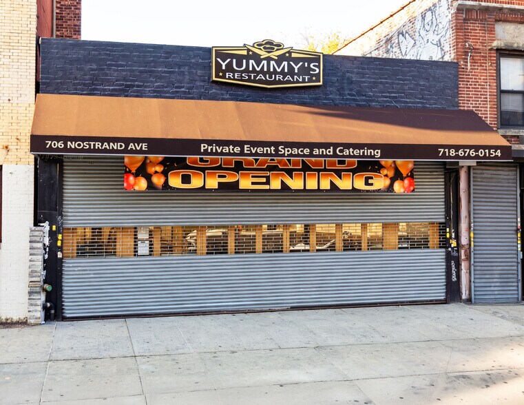 706 Nostrand Ave, Brooklyn, NY à louer - Photo de l’immeuble – Image 2 sur 6