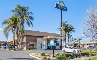 Plus de détails pour 1215 R St, Merced, CA - Hôtellerie à vendre