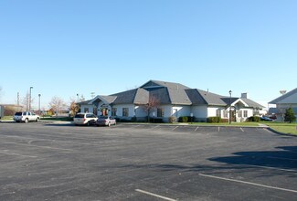 Plus de détails pour 1897-1905 Ohio Dr, Grove City, OH - Bureau à louer