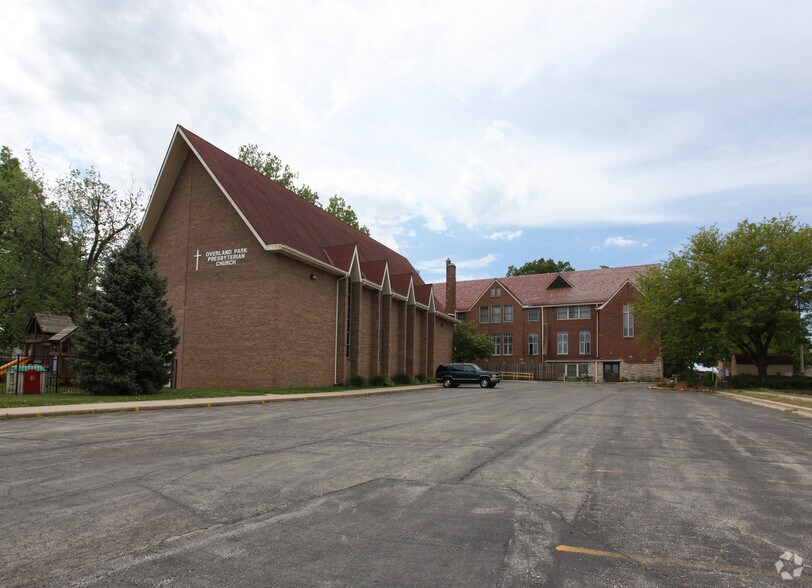 8029 Overland Park Dr, Overland Park, KS à vendre - Autre – Image 2 sur 2