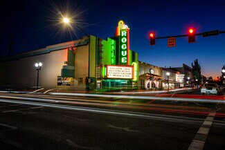 Plus de détails pour 143 SE H St, Grants Pass, OR - Sports et loisirs à vendre