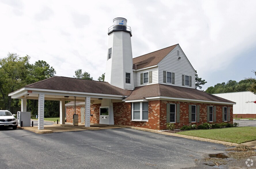3140 George Washington Memorial Hwy, Hayes, VA à vendre - Photo de l’immeuble – Image 2 sur 6