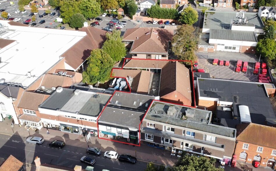 128 High Street & The Walk St, Billericay à vendre - Photo de l’immeuble – Image 2 sur 10