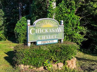 Plus de détails pour 115 Chalet Ln, Henderson, TN - Logement à vendre