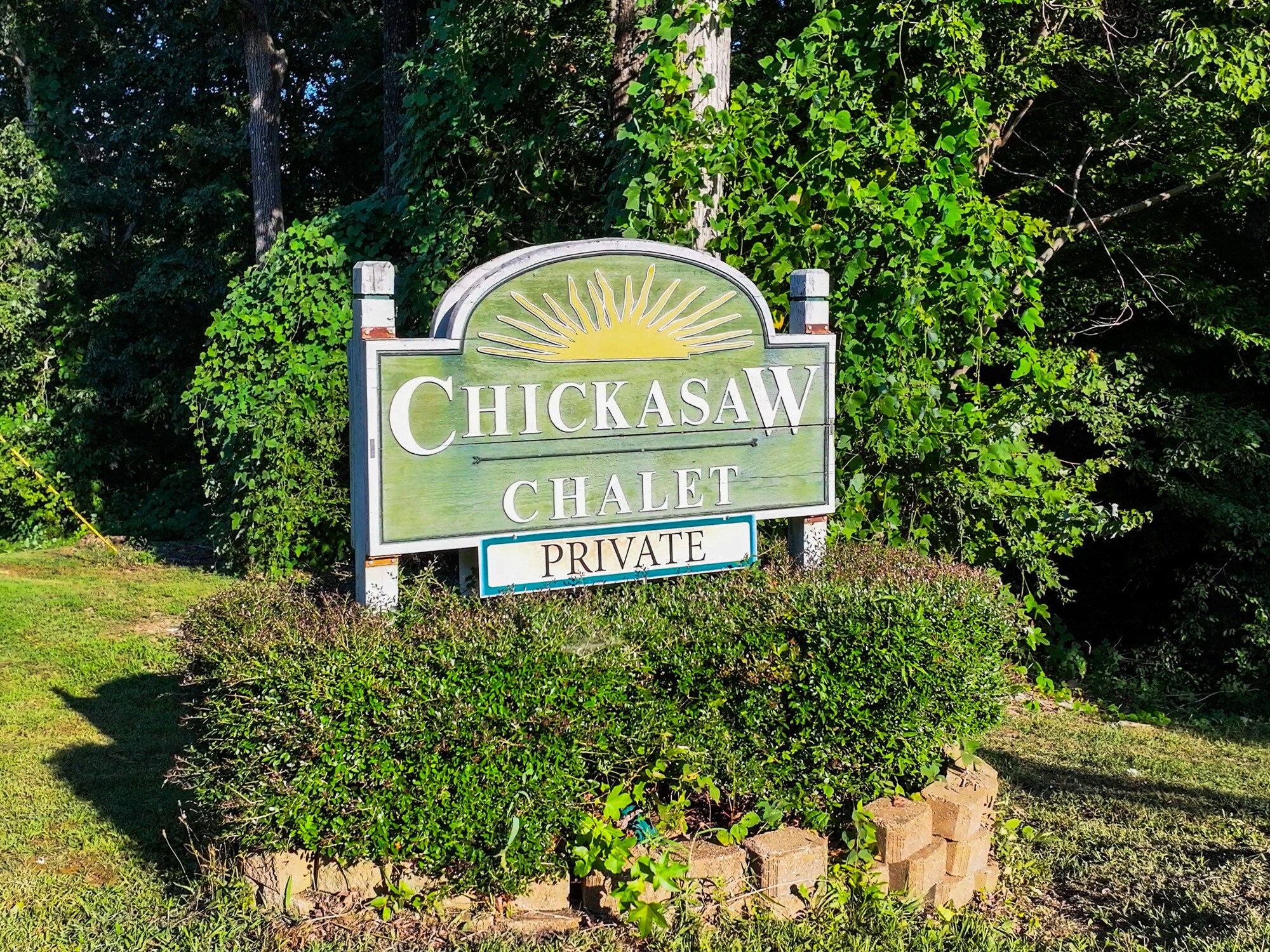 115 Chalet Ln, Henderson, TN à vendre Photo de l’immeuble– Image 1 sur 19