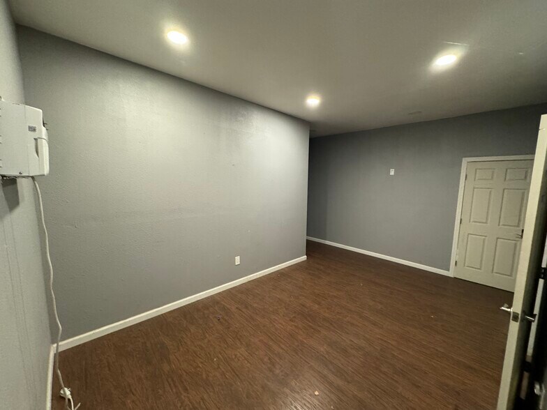 3780 Main St, Oakley, CA à louer - Photo de l’immeuble – Image 3 sur 12