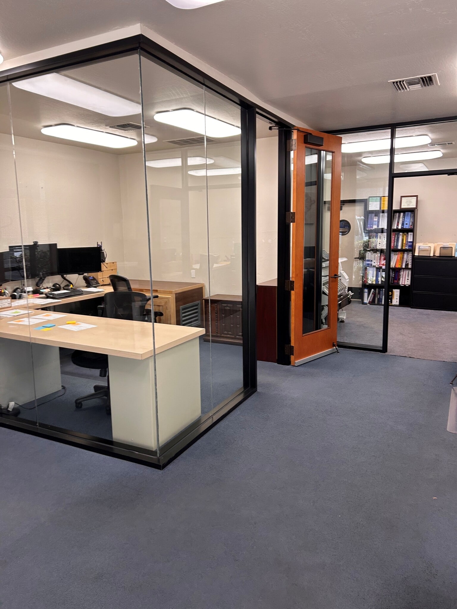 14204-14212 Doolittle Dr, San Leandro, CA à louer Photo intérieure– Image 1 sur 2