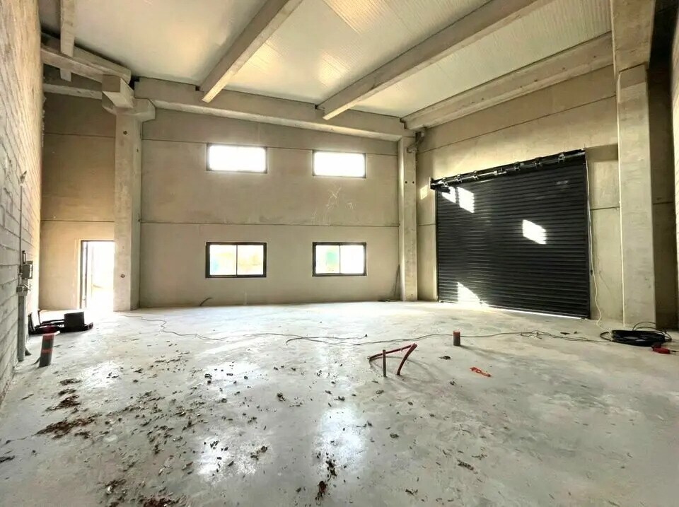 Industriel/Logistique dans Montauroux à louer Photo intérieure– Image 1 sur 3