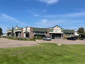 4 Enterprise Ave NE, Isanti, MN à louer Photo de l’immeuble– Image 1 sur 6