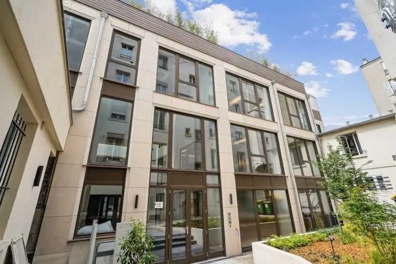 96 Rue Des Entrepreneurs, Paris à louer - Photo de l’immeuble – Image 2 sur 17