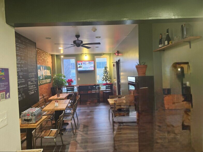 1541 Spring Garden St, Philadelphia, PA à louer - Photo de l’immeuble – Image 3 sur 5