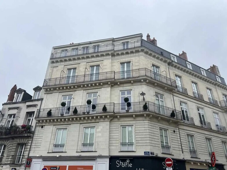 Bureau dans Nantes à louer - Photo de l’immeuble – Image 2 sur 15