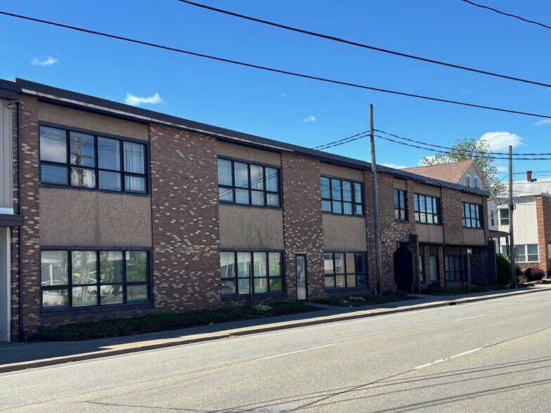 510-514 Haight Ave, Poughkeepsie, NY à vendre - Photo de l’immeuble – Image 3 sur 23
