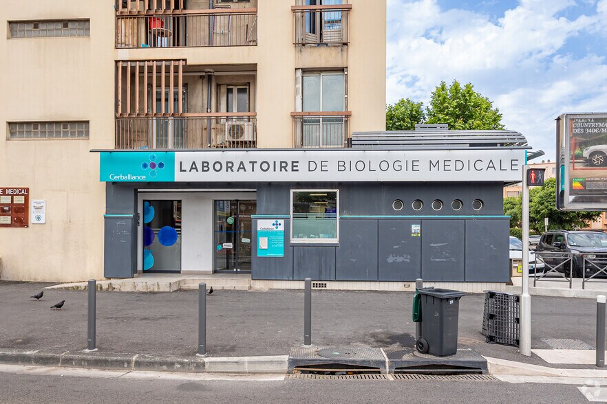 38 Boulevard De Sainte Marguerite, Marseille à louer - Photo de l’immeuble – Image 2 sur 4