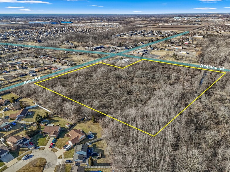 Allen Rd, Brownstown, MI à vendre - Photo de l’immeuble – Image 1 sur 7