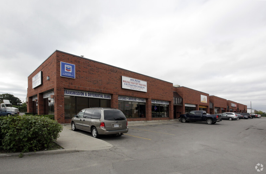 176 Creditstone Rd, Vaughan, ON à vendre - Photo de l’immeuble – Image 2 sur 6