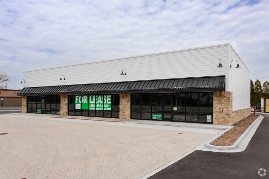 1448 Algonquin Rd, Palatine, IL à louer - Photo de l’immeuble – Image 2 sur 4