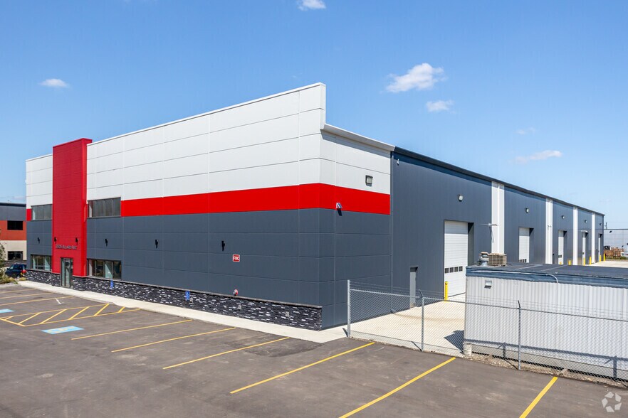 3306 Leduc, Leduc, AB à louer - Photo de l’immeuble – Image 2 sur 20