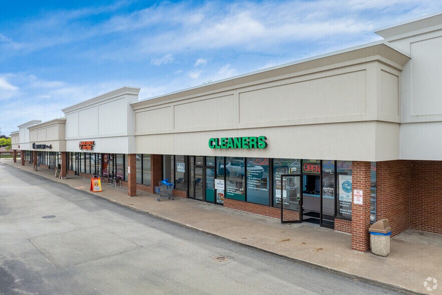 1041-1083 Lake Cook Rd, Wheeling, IL à louer - Photo de l’immeuble – Image 3 sur 20