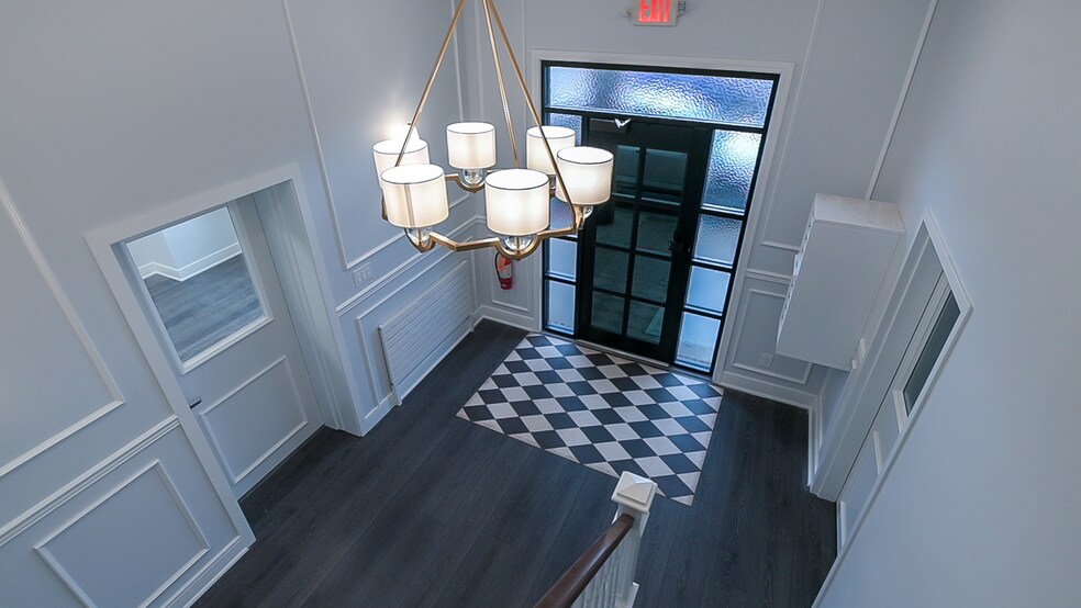 270 Jericho Tpke, Floral Park, NY à louer - Photo de l’immeuble – Image 2 sur 14