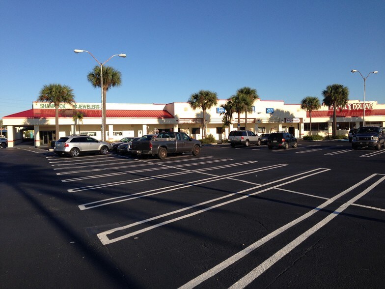 958 Northlake Blvd, North Palm Beach, FL à louer - Photo de l’immeuble – Image 2 sur 4