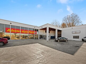 Plus de détails pour 211 S Milwaukee Ave, Libertyville, IL - Local commercial à vendre