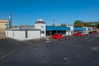 Plus de détails pour 4801-4809 Lakebend West Dr, San Antonio, TX - Local commercial à vendre