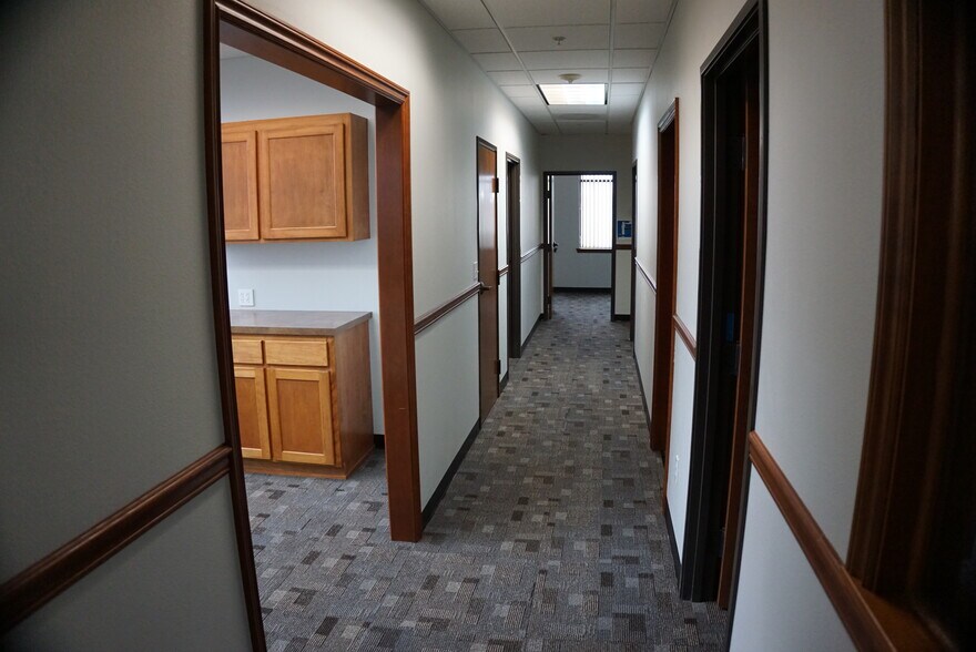 295 Bradley Blvd, Richland, WA à louer - Photo de l’immeuble – Image 2 sur 16