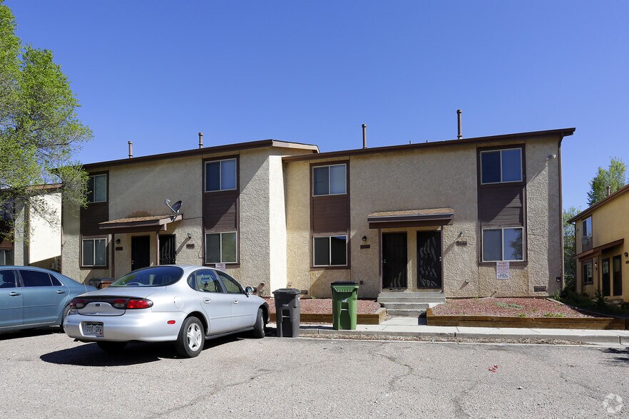 5540-5546 Bonita Village Rd, Colorado Springs, CO à vendre - Photo principale – Image 1 sur 2
