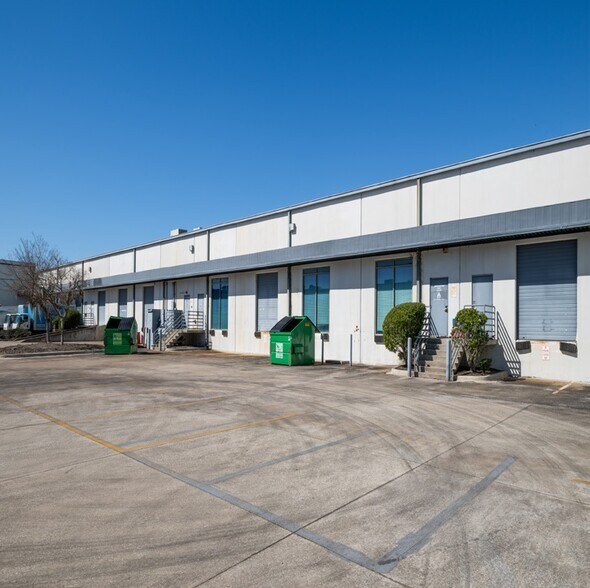 9143 Philips Hwy, Jacksonville, FL à louer - Photo de l’immeuble – Image 2 sur 12