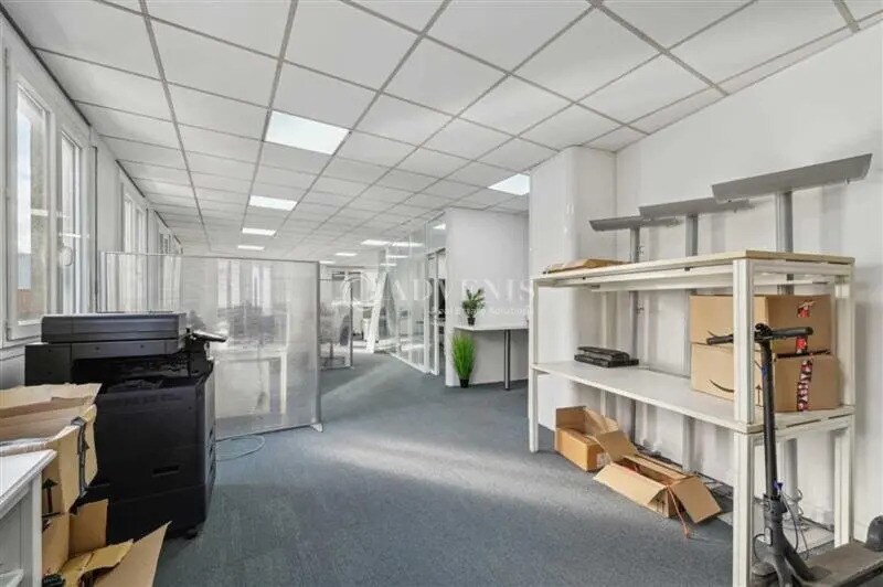 Bureau dans Montrouge à louer - Photo de l’immeuble – Image 1 sur 5