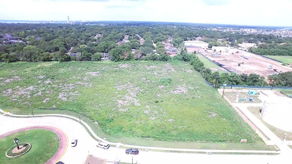 TX-146 & Repsdorph Rd, Seabrook, TX à vendre - Vidéo sur l’annonce professionnelle – Image 2 sur 19
