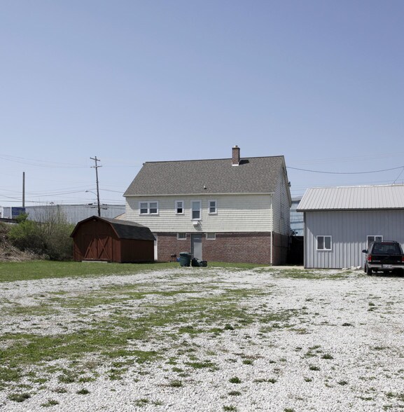 432 S Ewing St, Lancaster, OH à vendre - Photo de l’immeuble – Image 2 sur 3