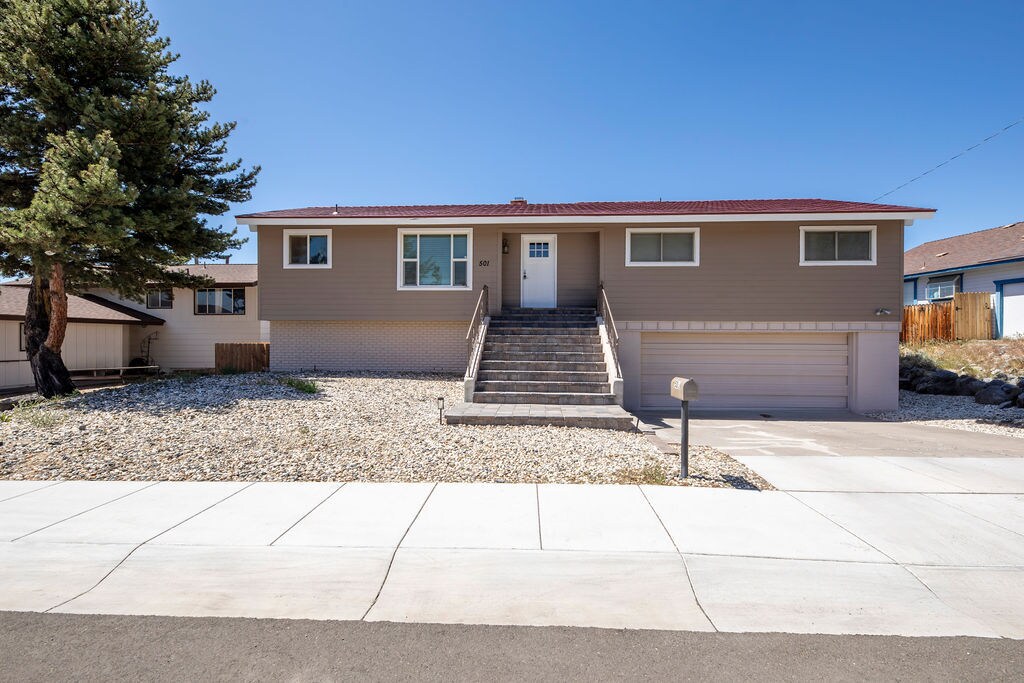 501 Talus Way, Reno, NV à vendre Photo principale– Image 1 sur 2