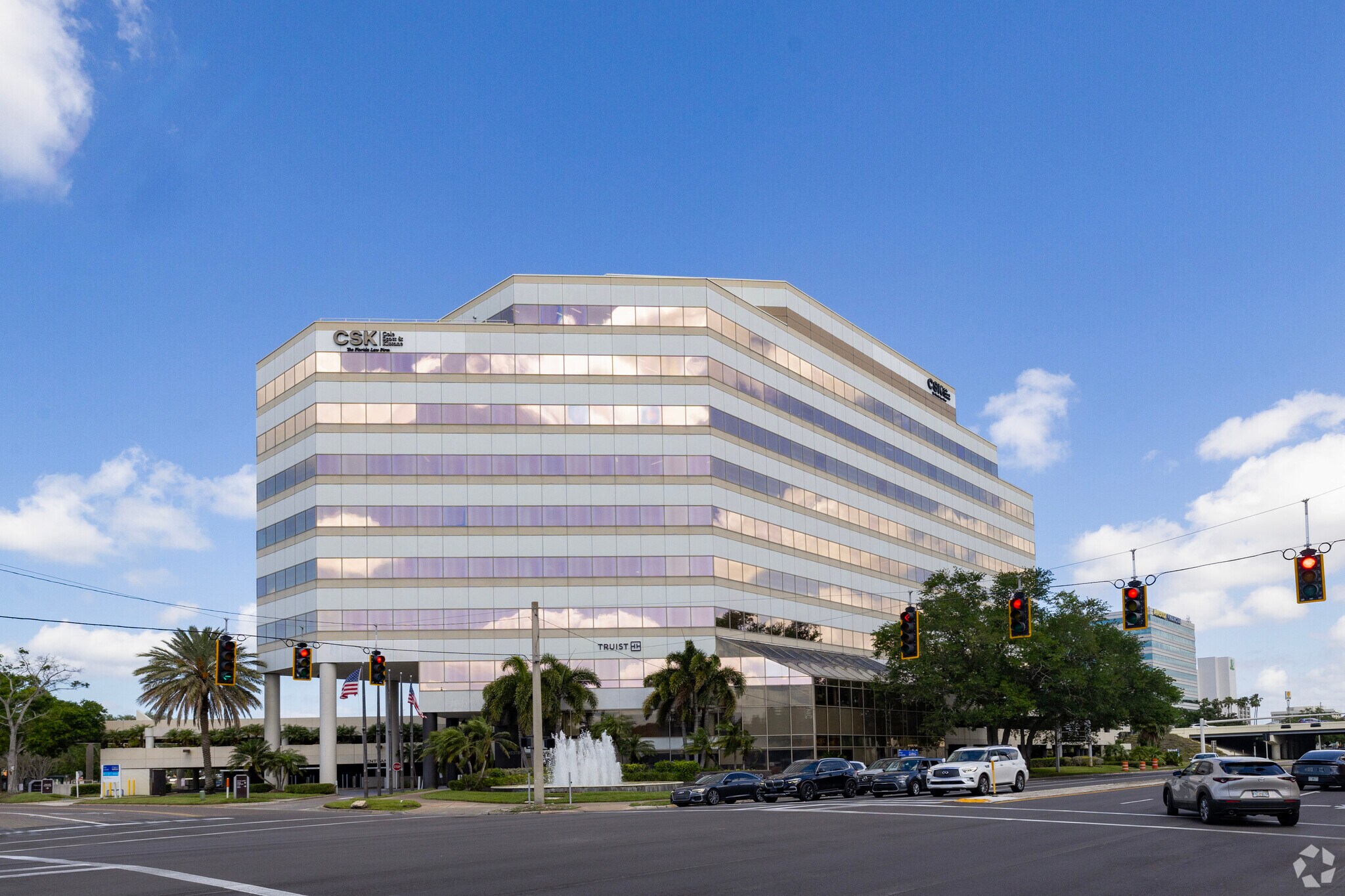 500 N West Shore Blvd, Tampa, FL à louer Photo principale– Image 1 sur 26