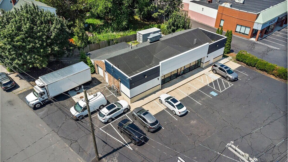 190-194 Quincy Ave, Braintree, MA à louer - Photo de l’immeuble – Image 3 sur 4